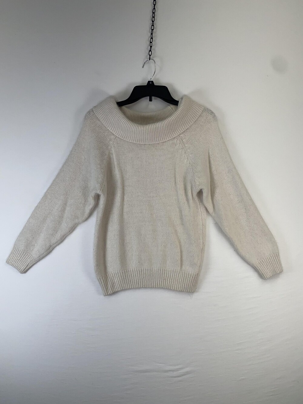 Maggie Lawrence Sweater Womens Medium White Cowl Neck Silk Angora Knit Pullover